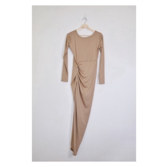 Lioness nude low back maxi dress - Picture 2 of 6